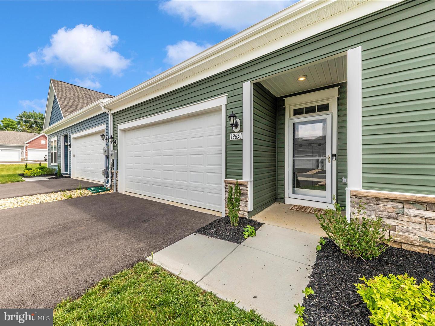 19651 Lavender Ln