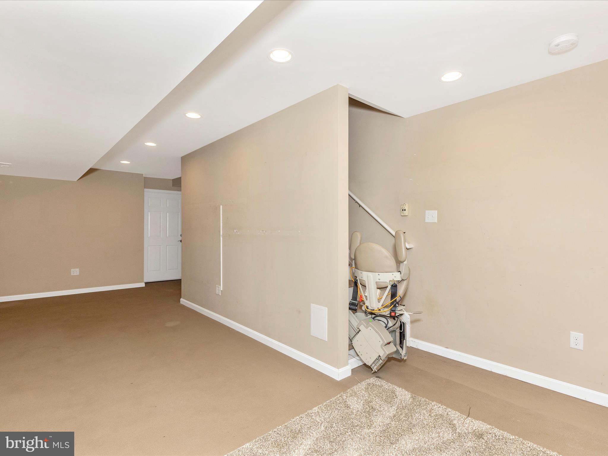 18001 Cavalier Ct
