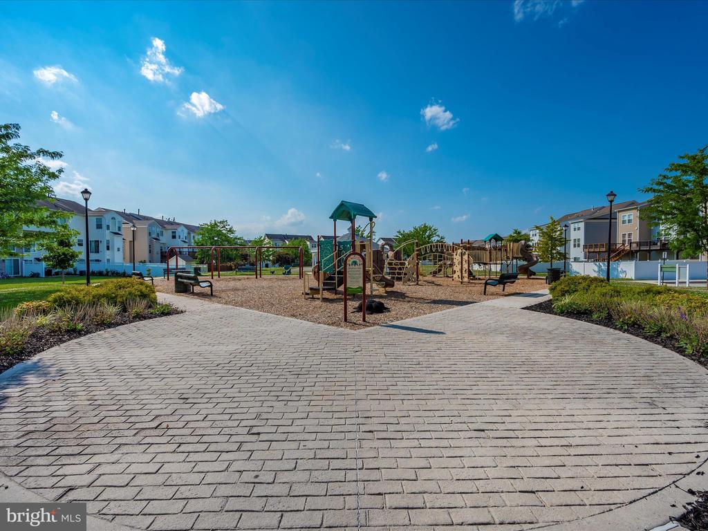 18001 Cavalier Ct