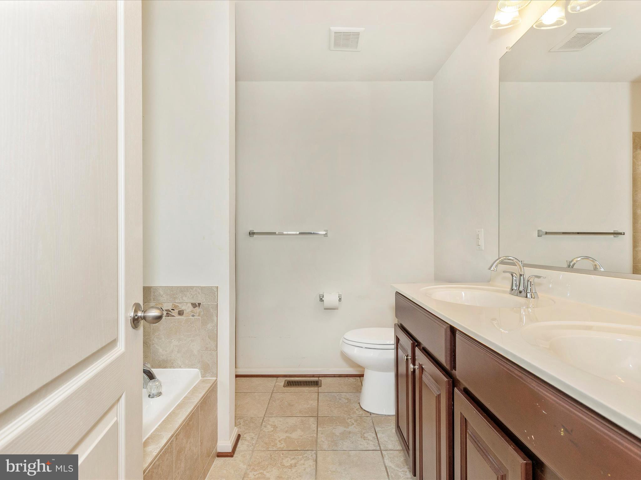 18001 Cavalier Ct