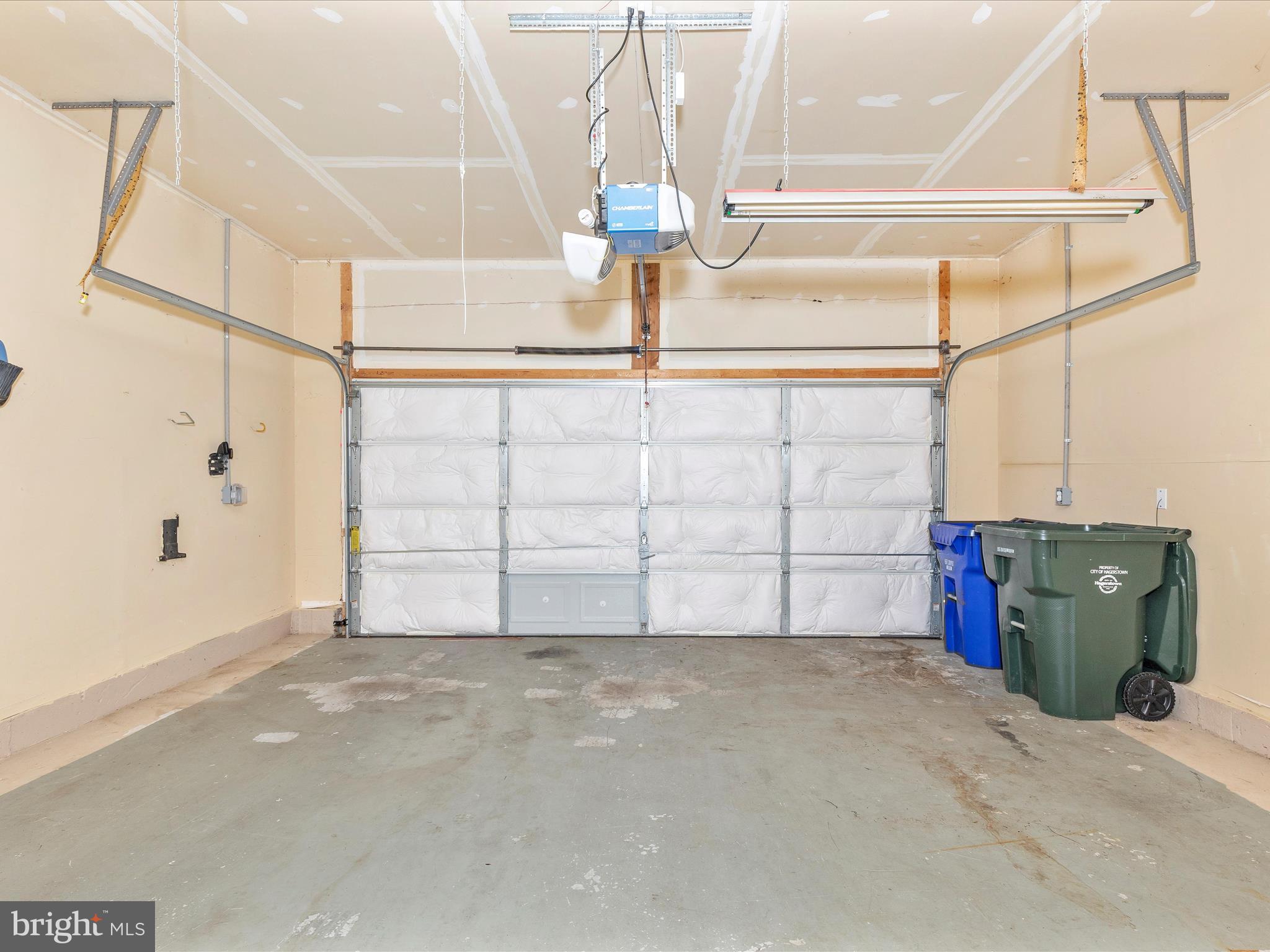 18001 Cavalier Ct