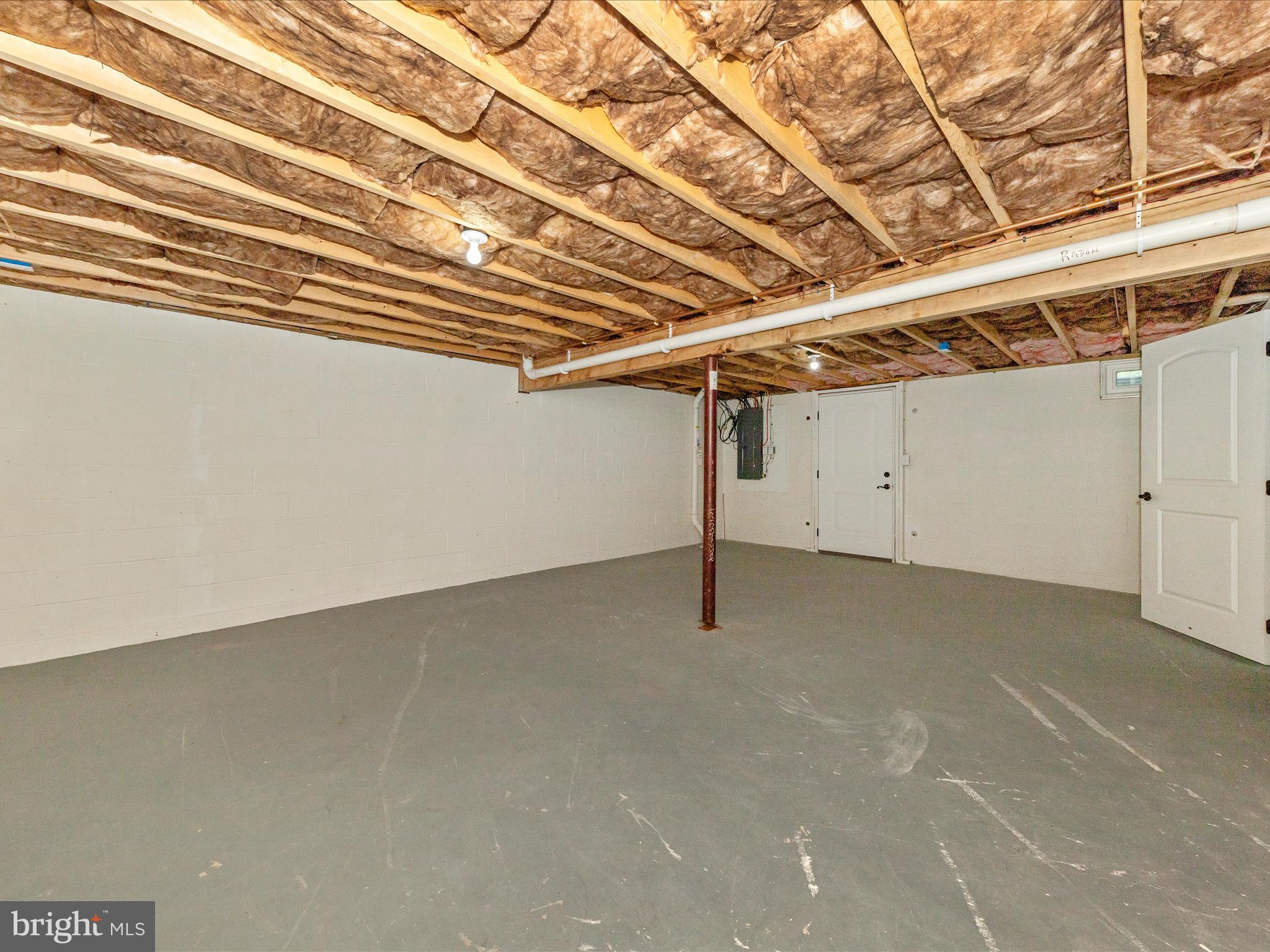 22028 Beaverbrook Dr