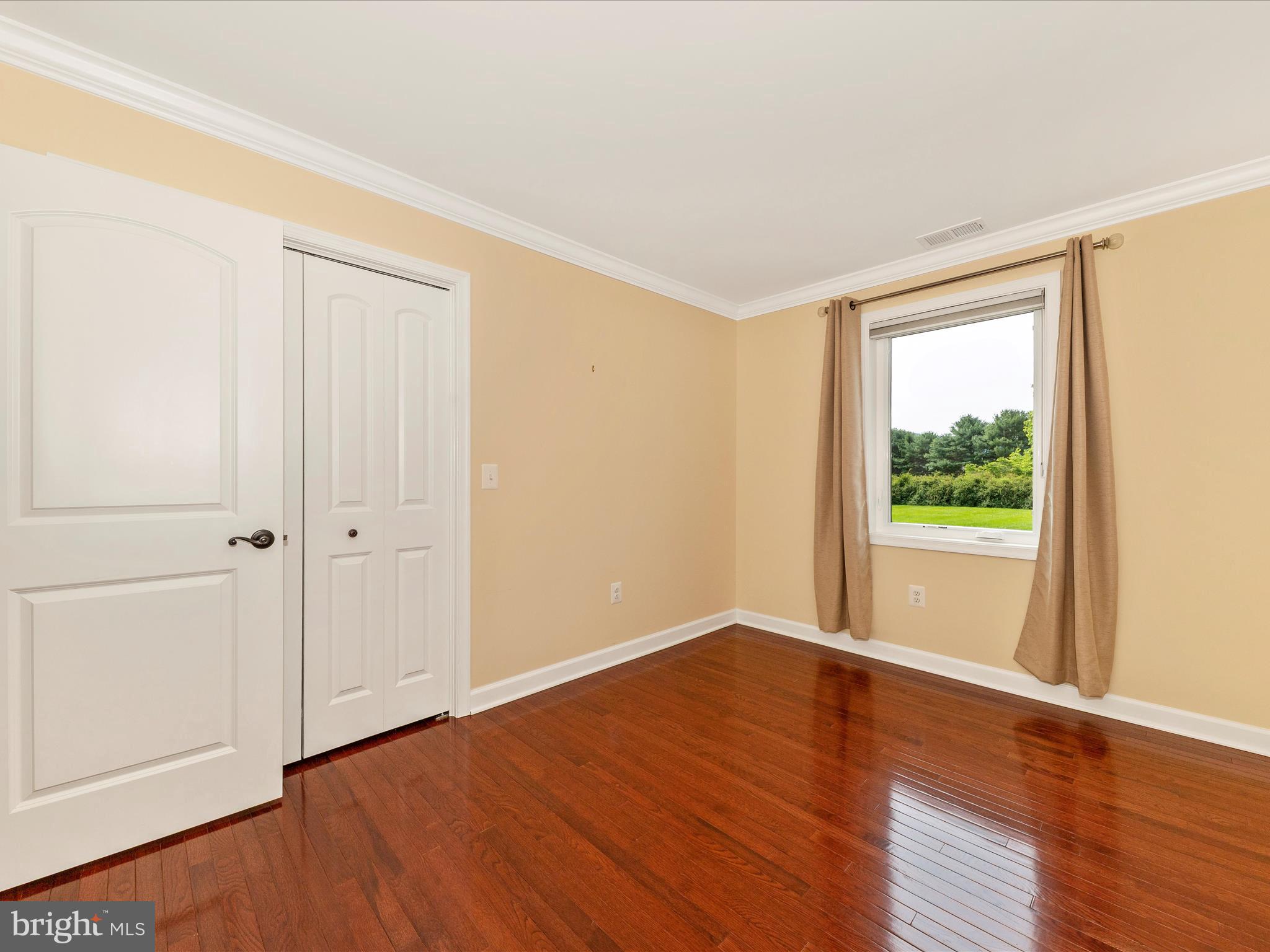 22028 Beaverbrook Dr