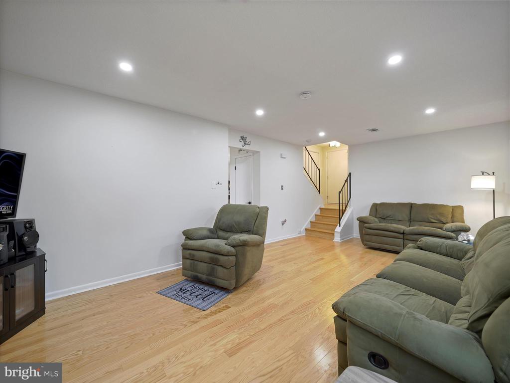 503 Cornell Ave