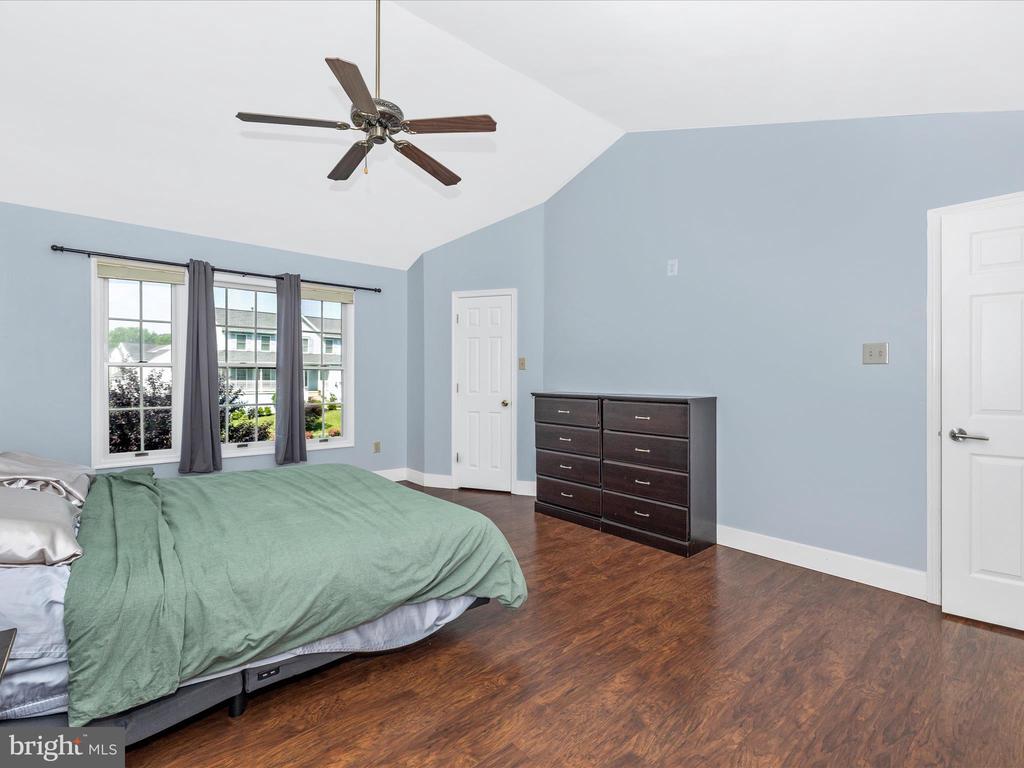 1926 Londontowne Dr