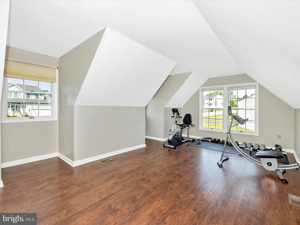 1926 Londontowne Dr