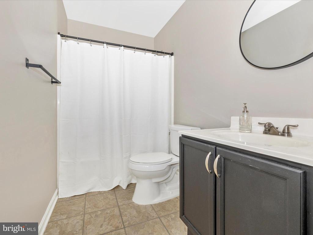 1926 Londontowne Dr