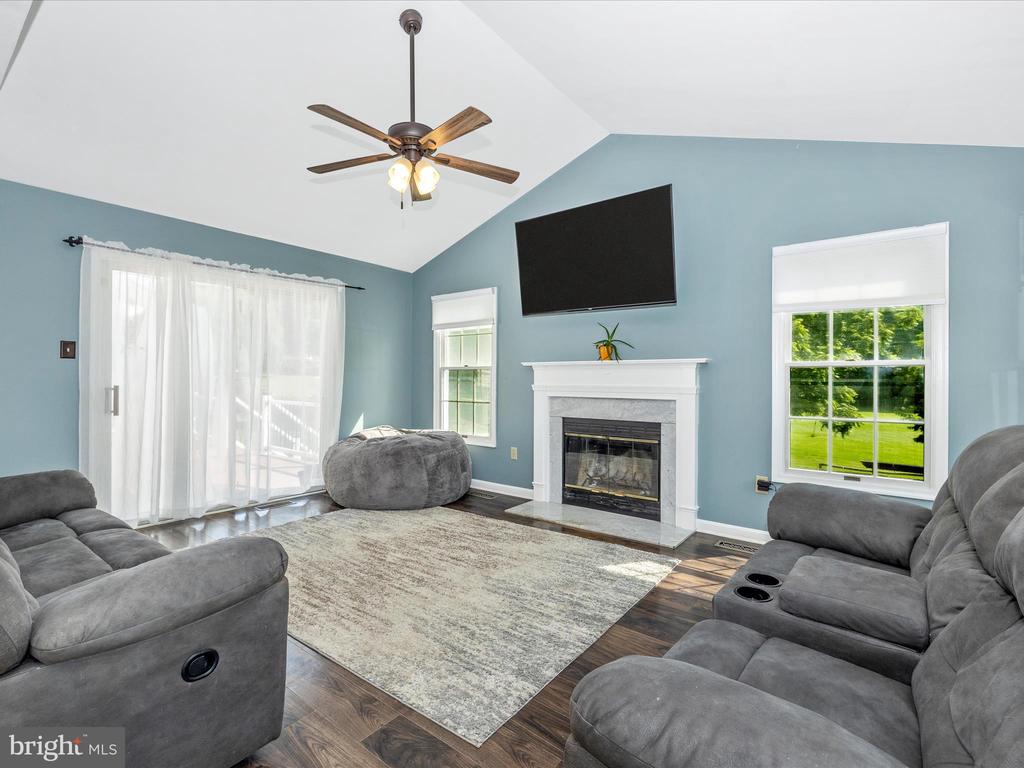 1926 Londontowne Dr