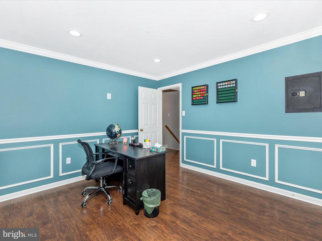 1926 Londontowne Dr
