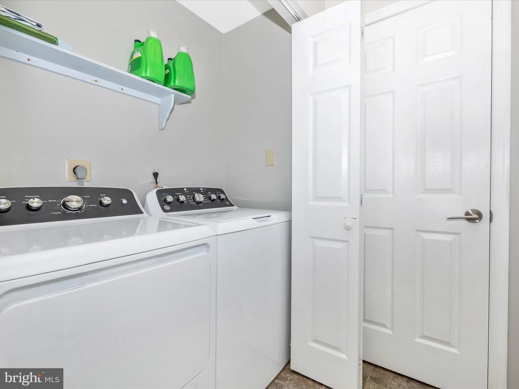 1926 Londontowne Dr