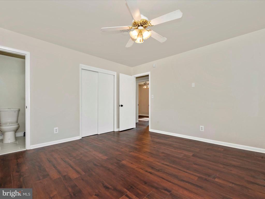 229 Division Ave