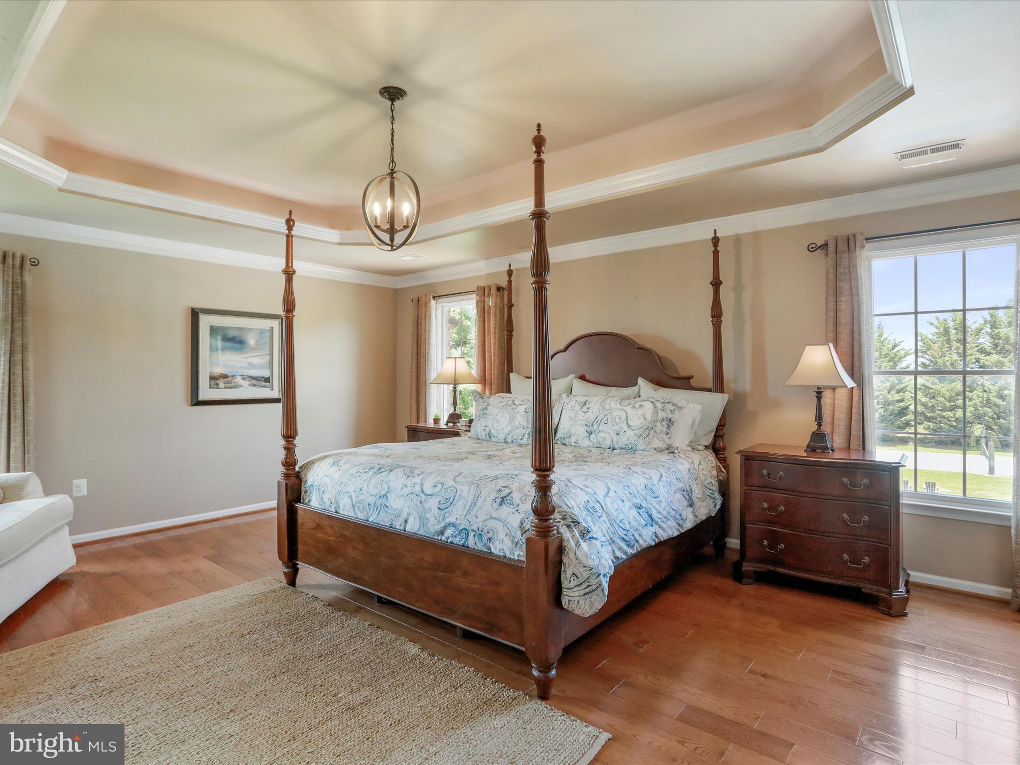 22124 WHITESTONE COURT