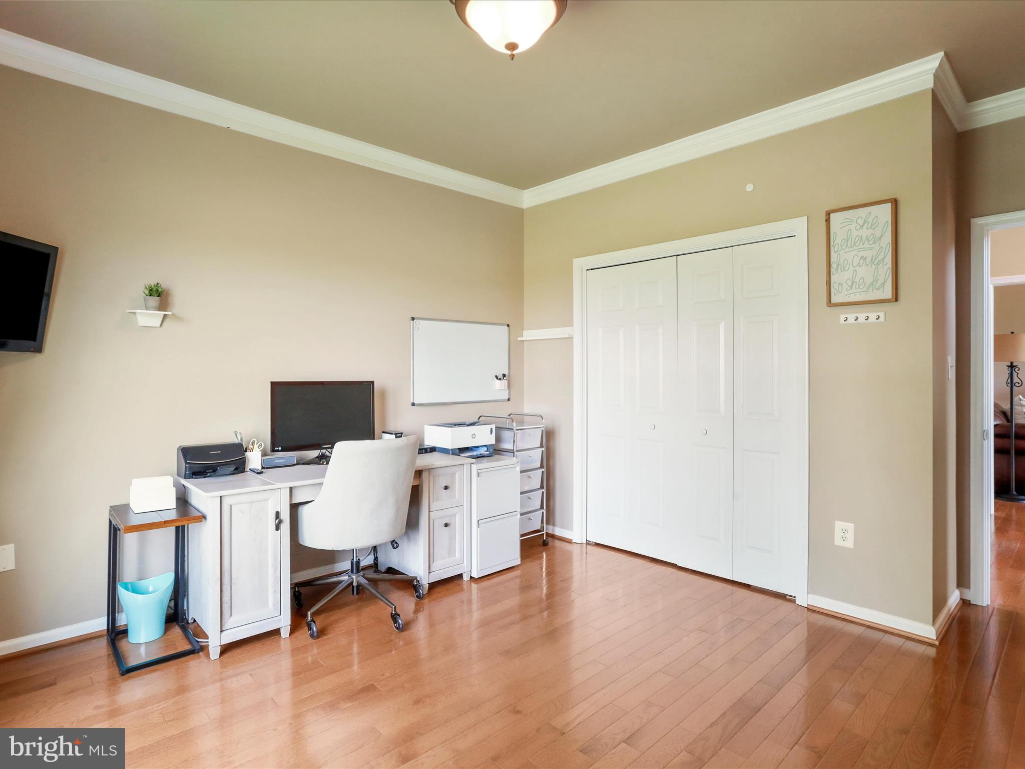 22124 WHITESTONE COURT