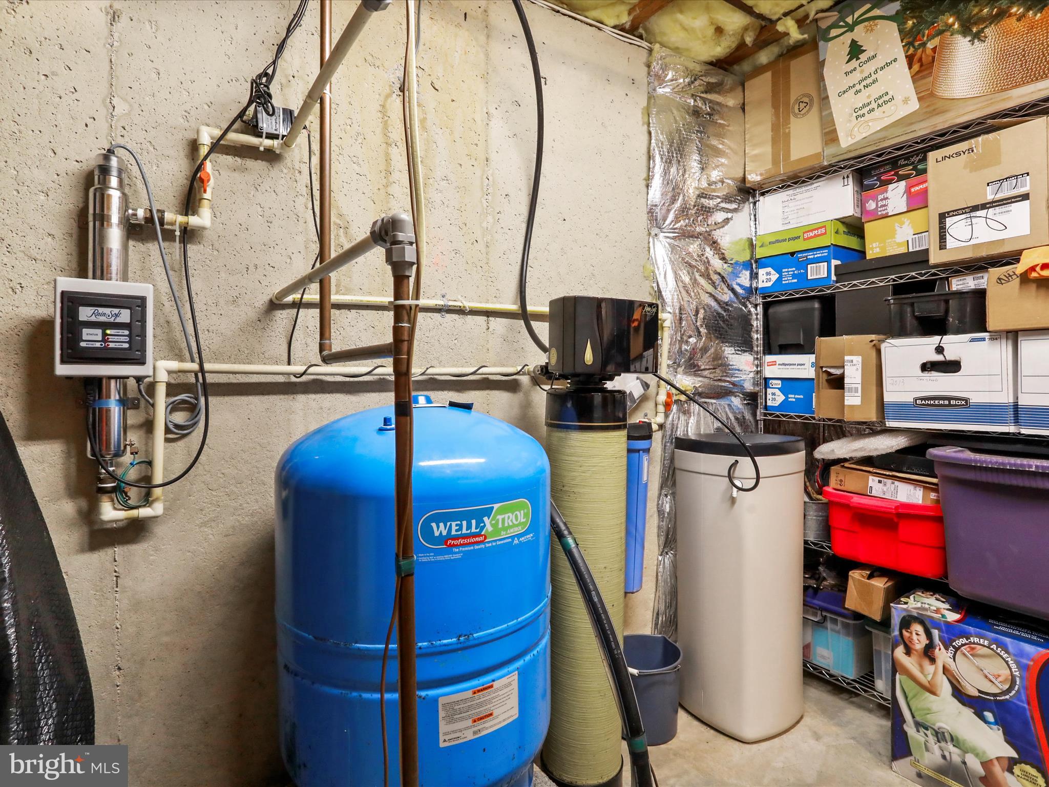 22124 WHITESTONE COURT