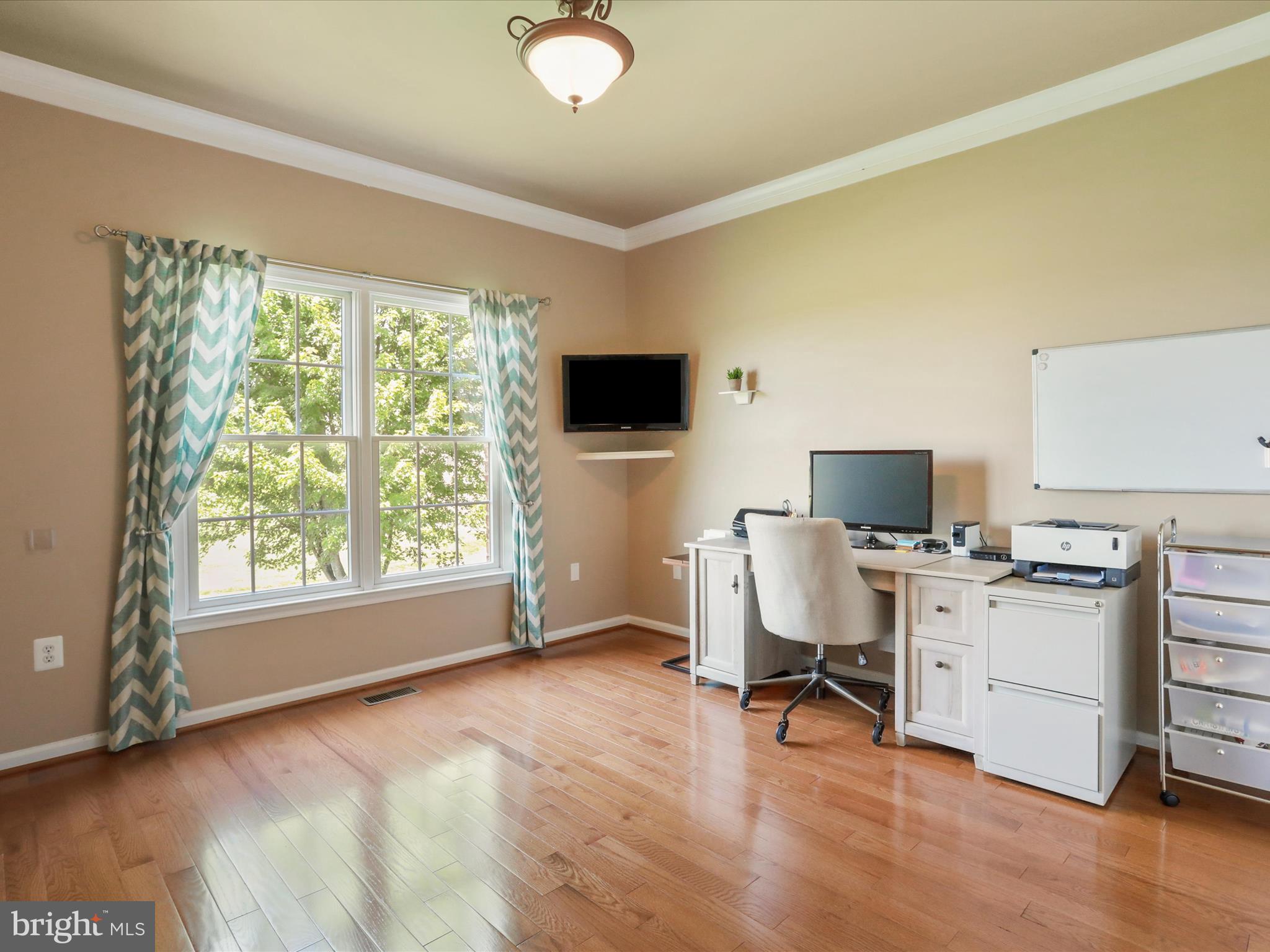 22124 WHITESTONE COURT