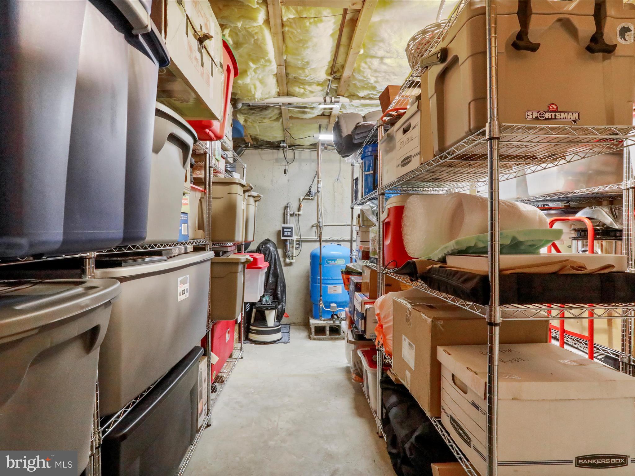 22124 WHITESTONE COURT