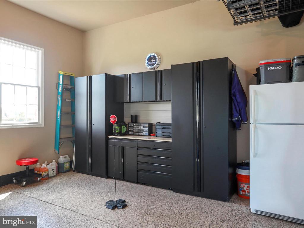 22124 WHITESTONE COURT