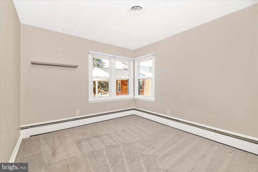 27 LEHIGH AVENUE
