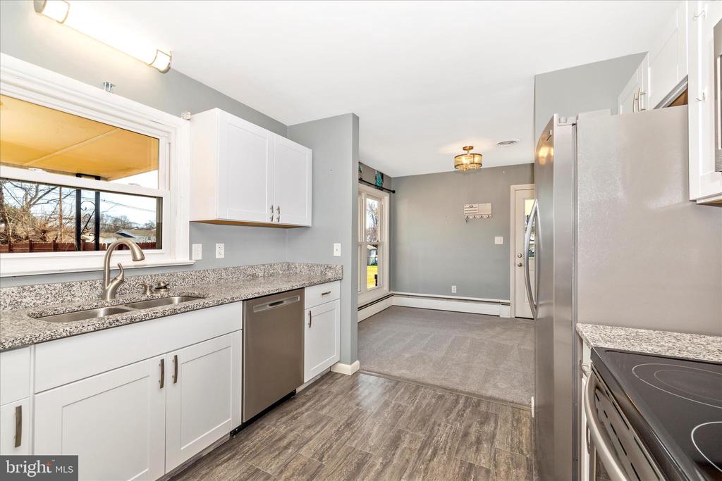 27 LEHIGH AVENUE