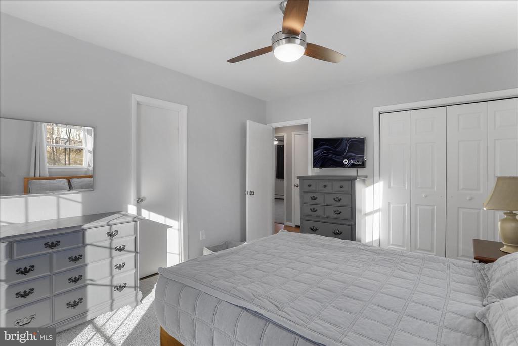11907 WESLEY DRIVE