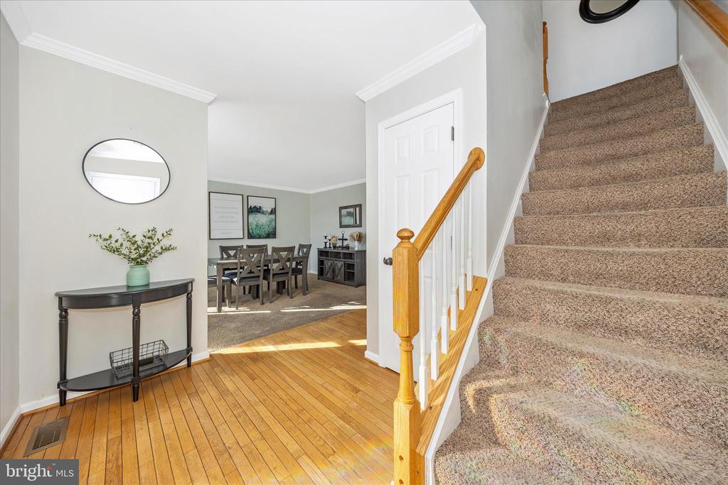 7 ROCKINGHAM DRIVE