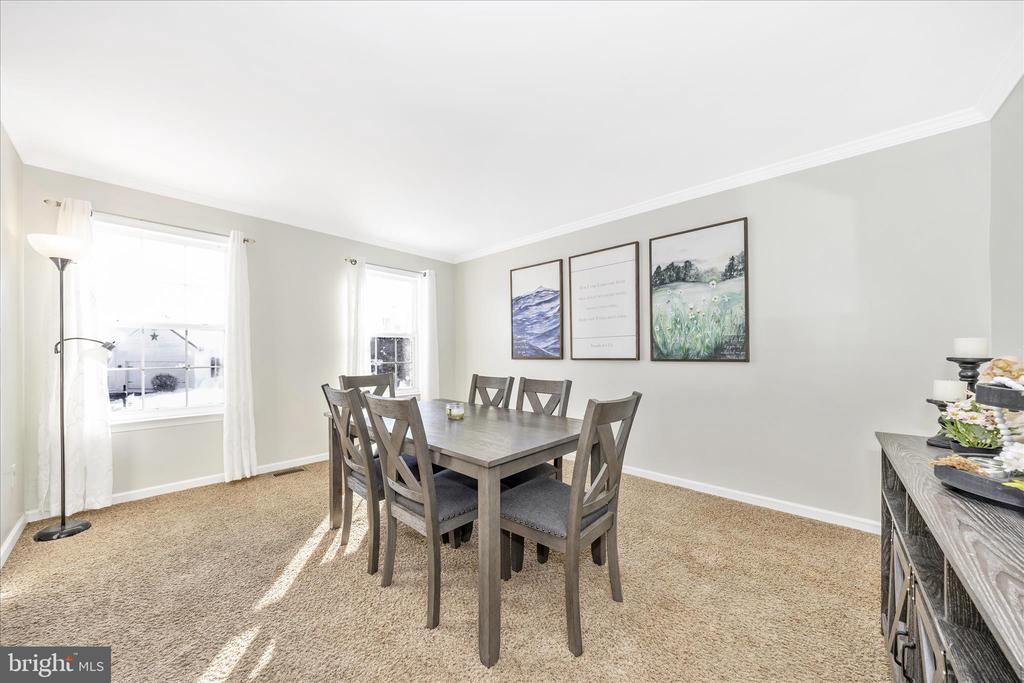 7 ROCKINGHAM DRIVE