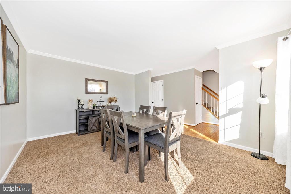 7 ROCKINGHAM DRIVE