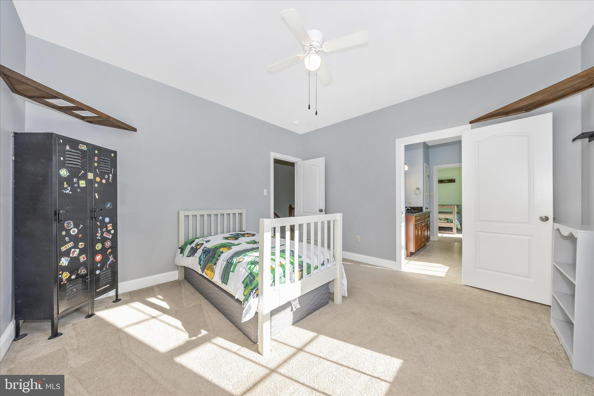 19529 PORTSMOUTH DRIVE