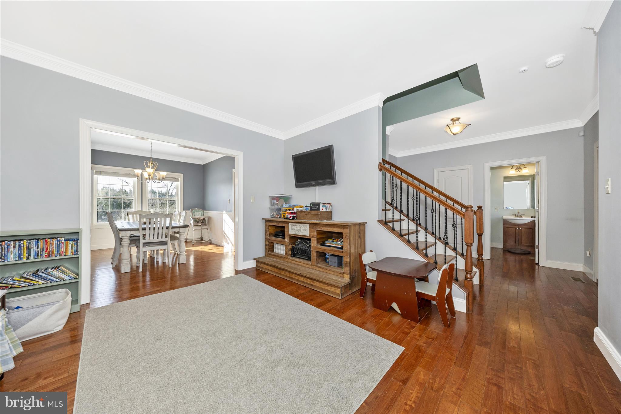 19529 PORTSMOUTH DRIVE