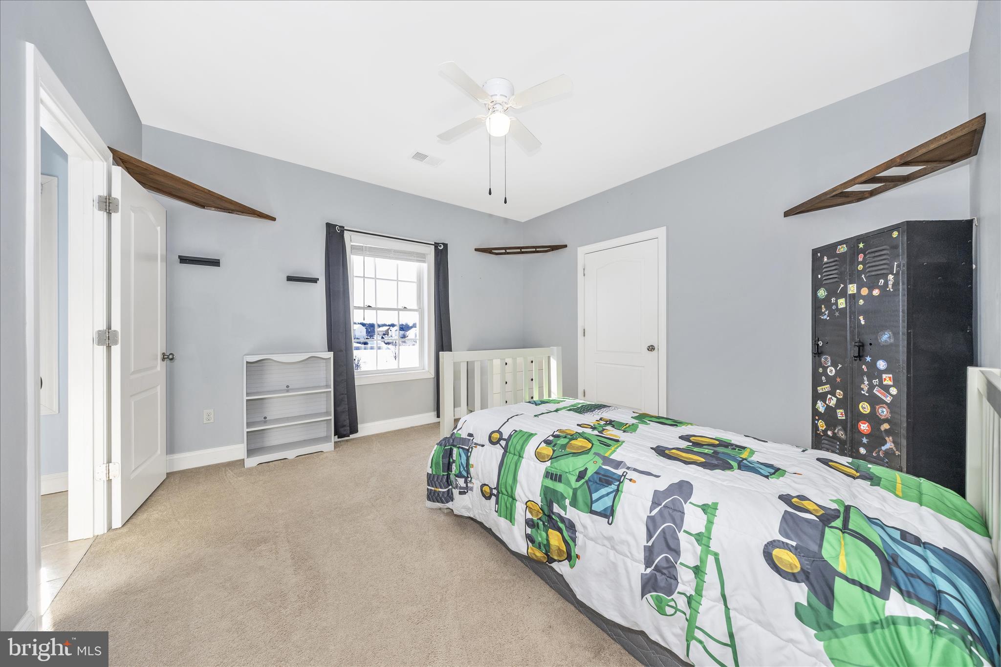 19529 PORTSMOUTH DRIVE