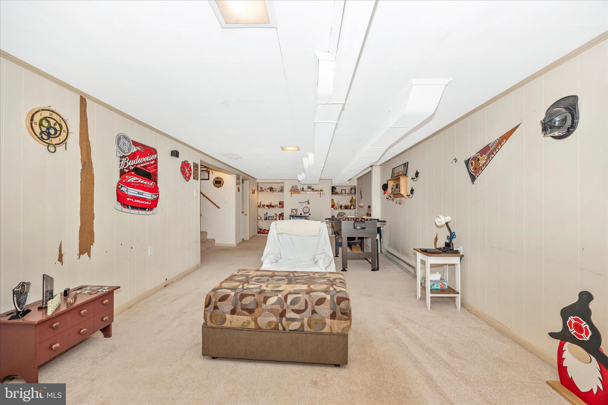 9711 CHAPELWOOD LANE