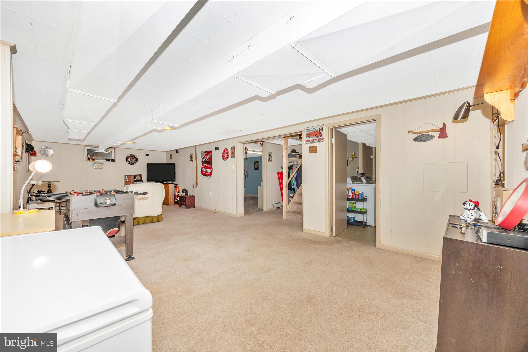 9711 CHAPELWOOD LANE