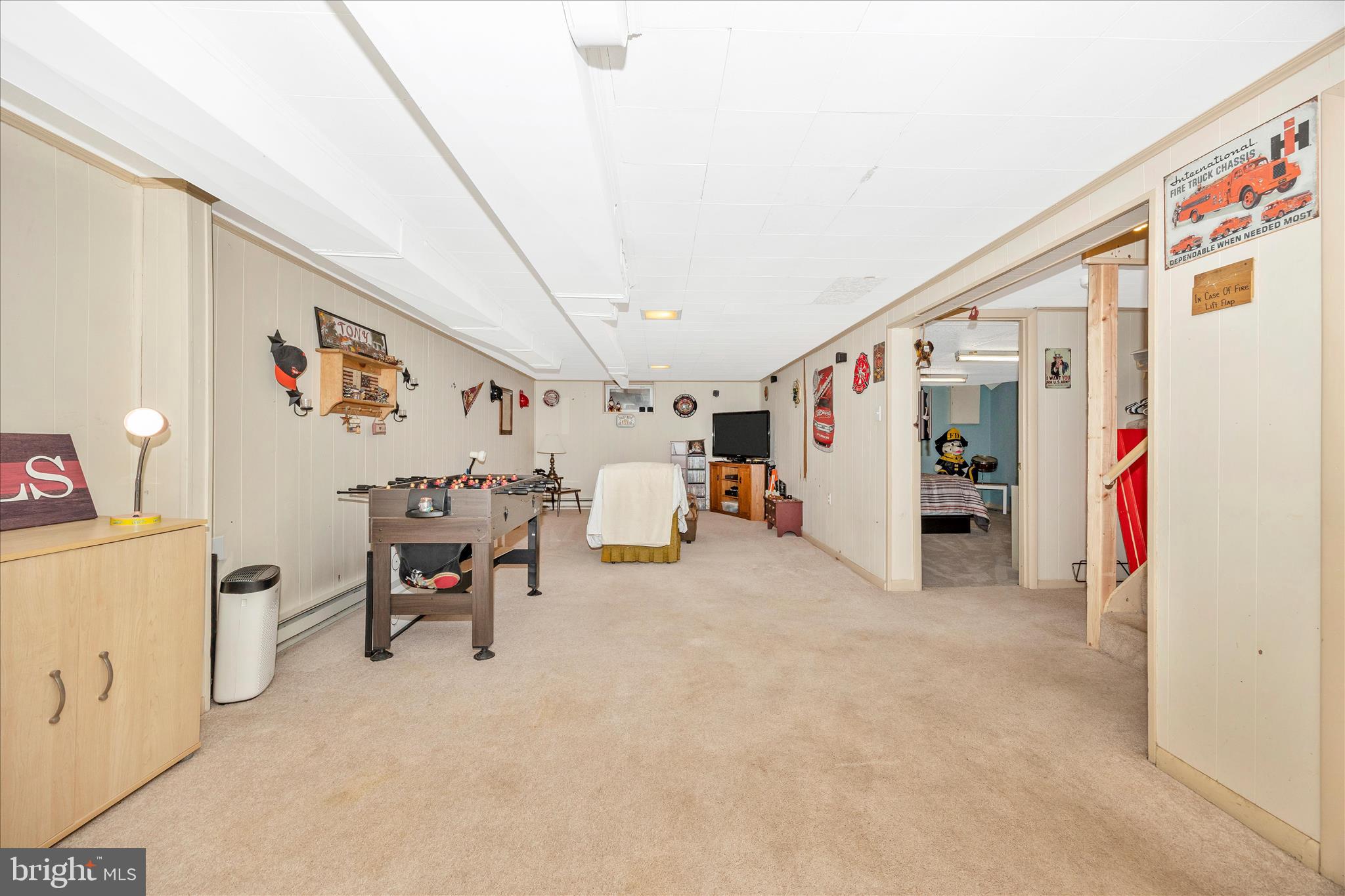 9711 CHAPELWOOD LANE