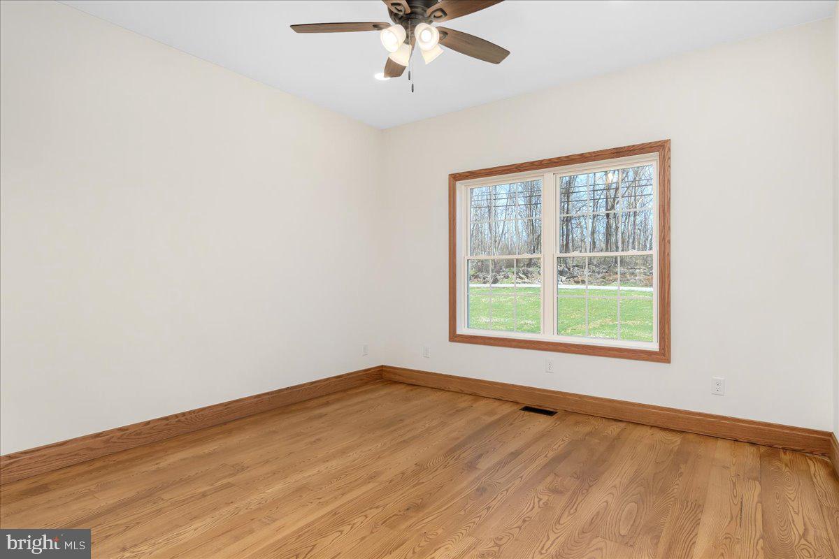 21611 LEITERSBURG SMITHSBURG ROAD
