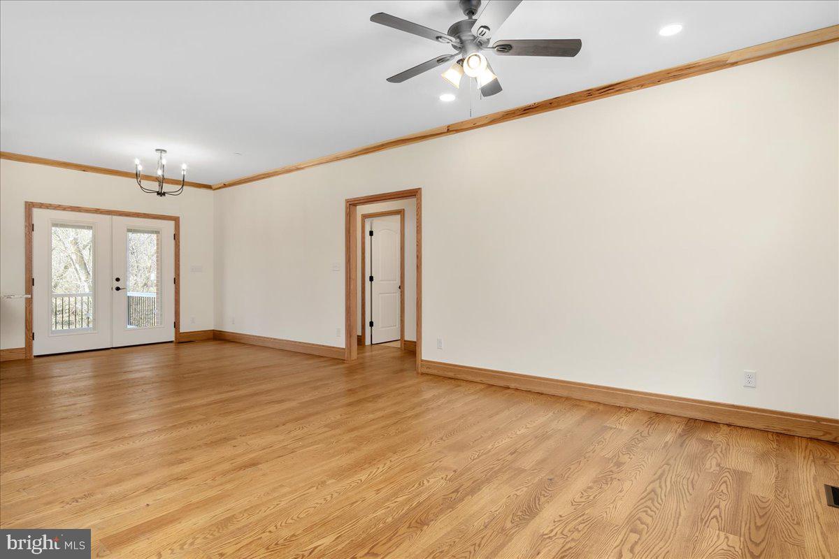 21611 LEITERSBURG SMITHSBURG ROAD