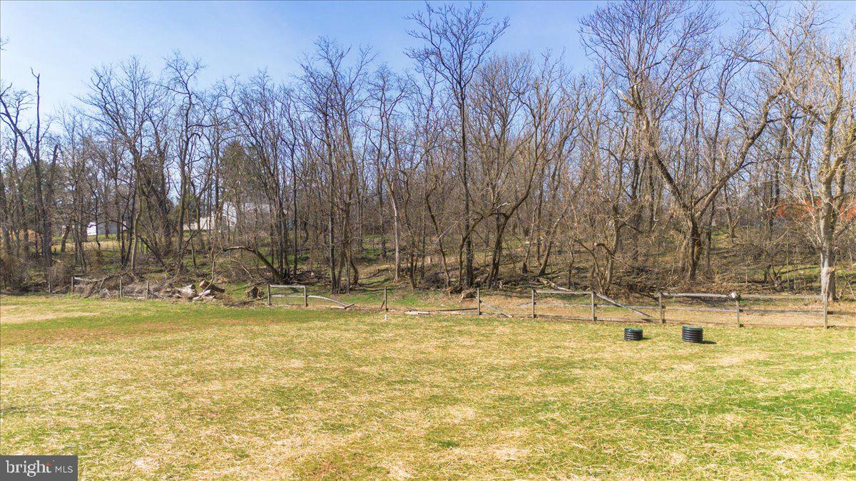 21611 LEITERSBURG SMITHSBURG ROAD