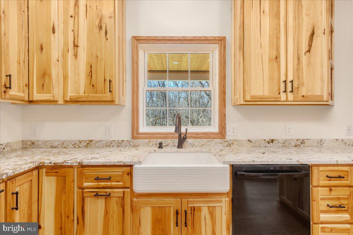 21611 LEITERSBURG SMITHSBURG ROAD