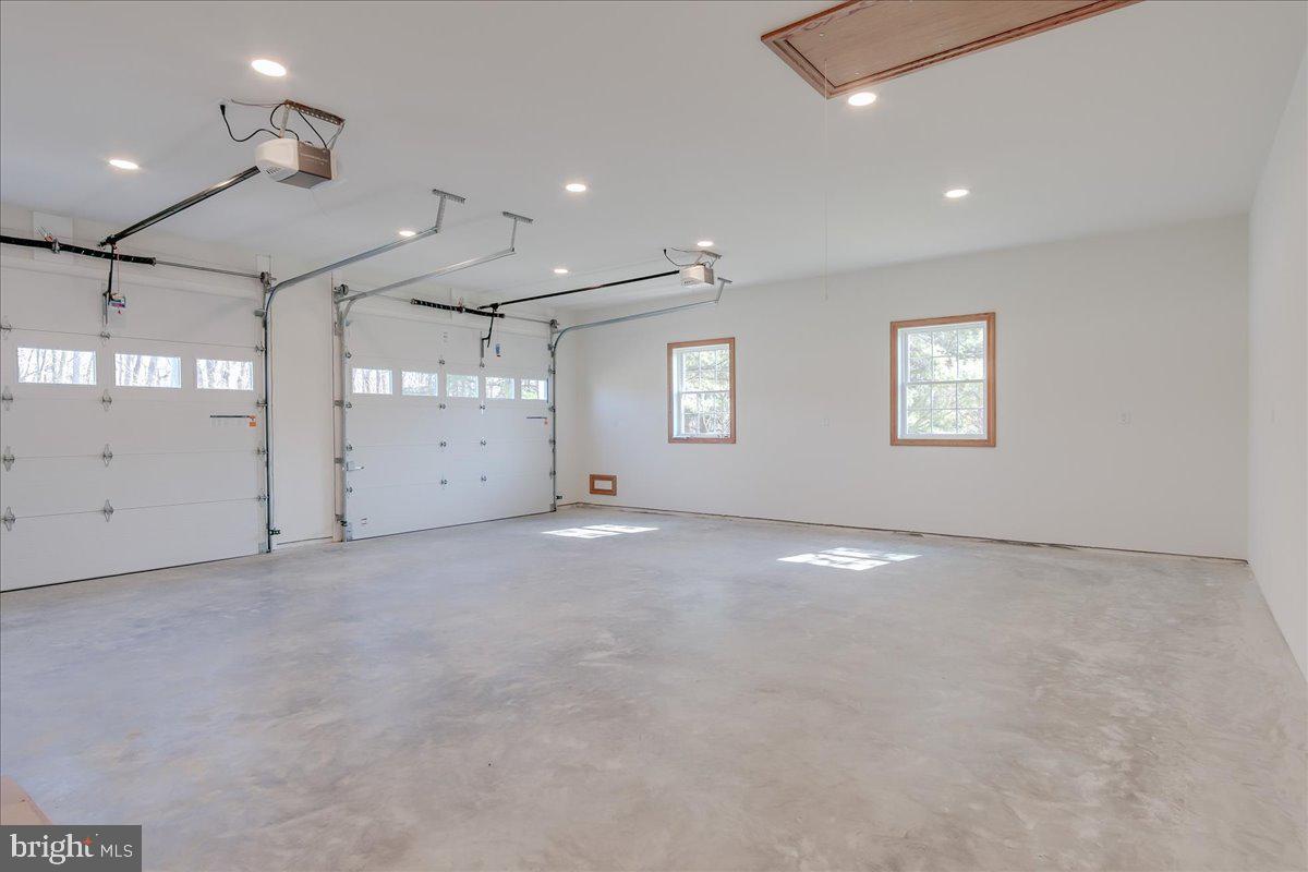 21611 LEITERSBURG SMITHSBURG ROAD