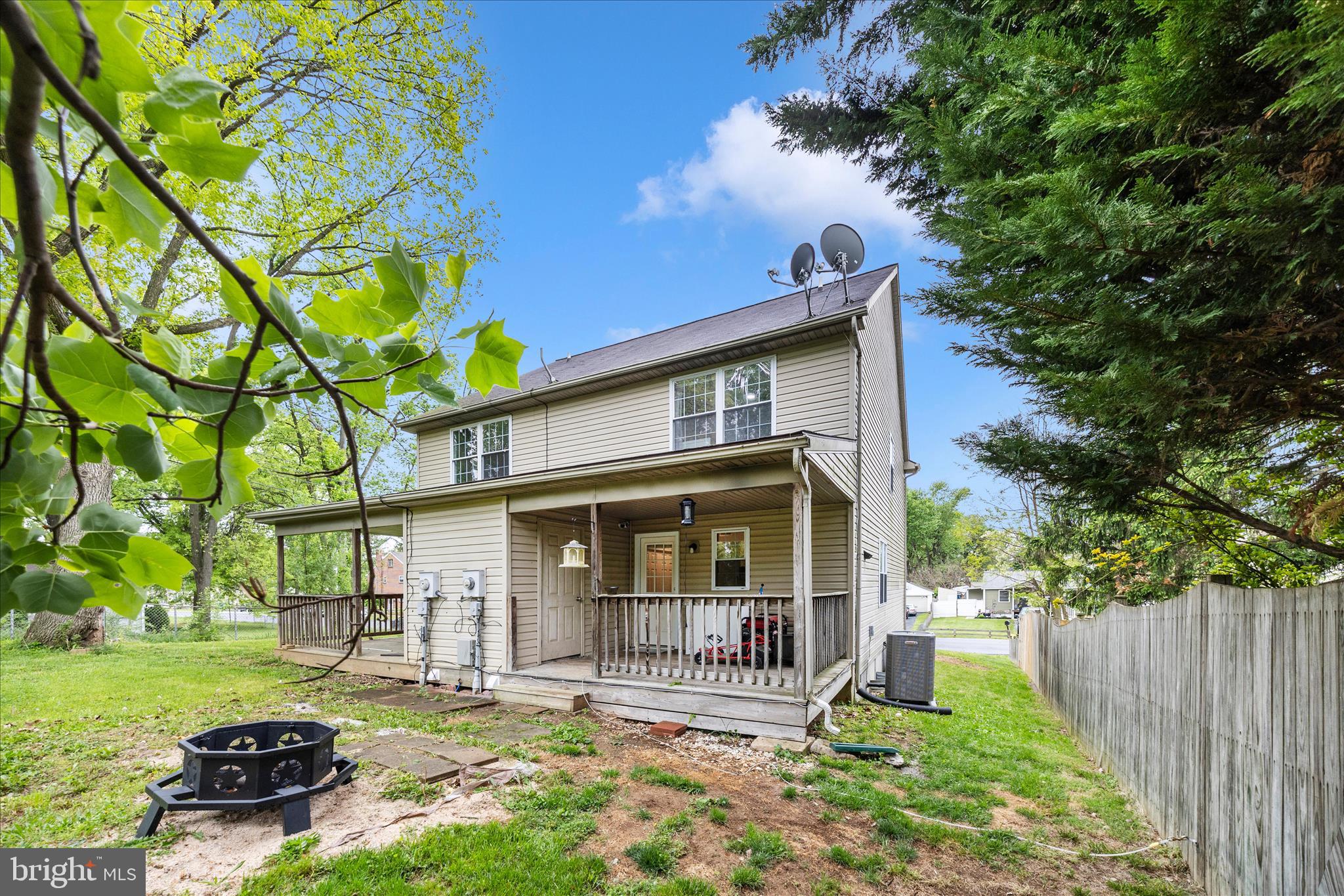 916 HARWOOD ROAD B