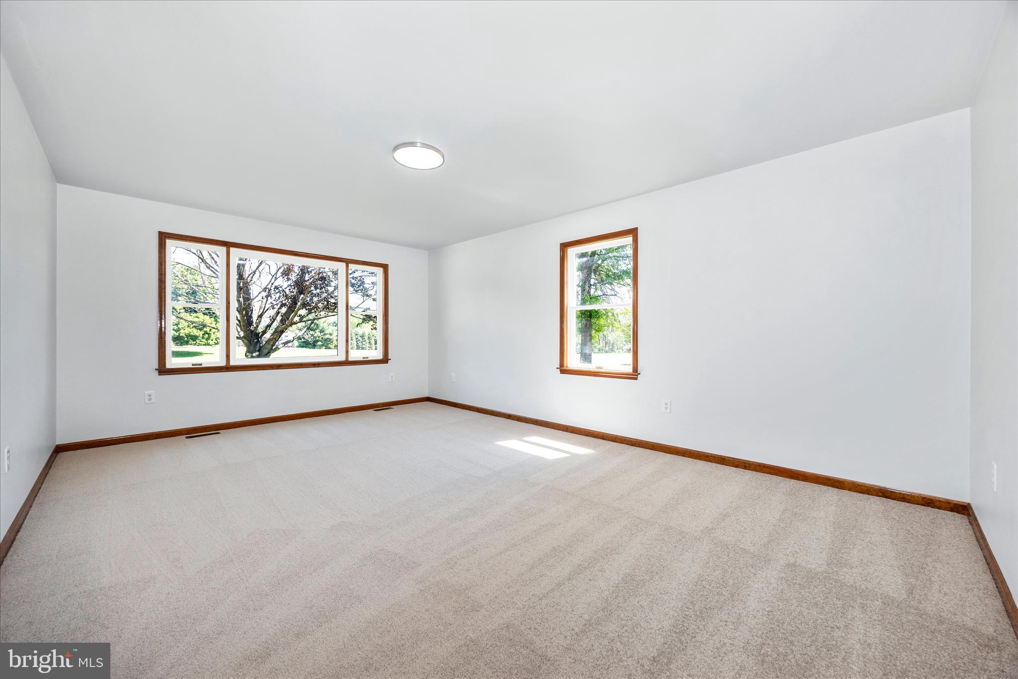 19231 DEER PATH