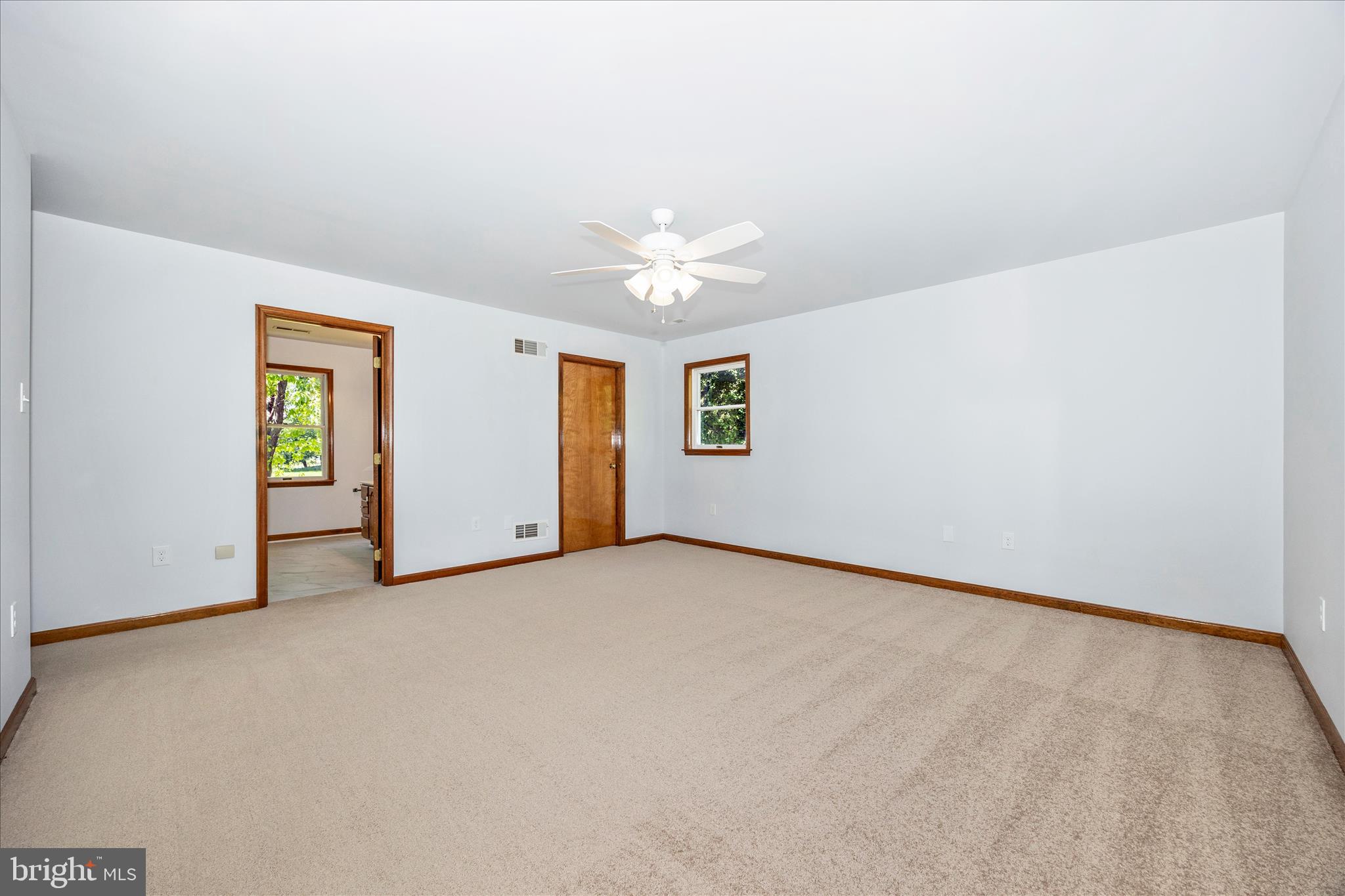 19231 DEER PATH