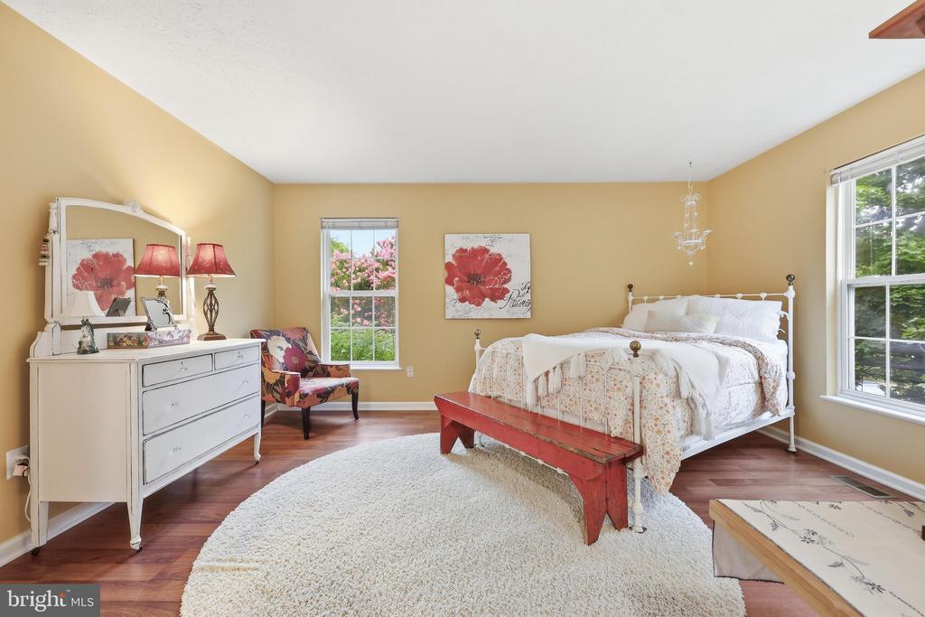 403 ELM CREST AVENUE