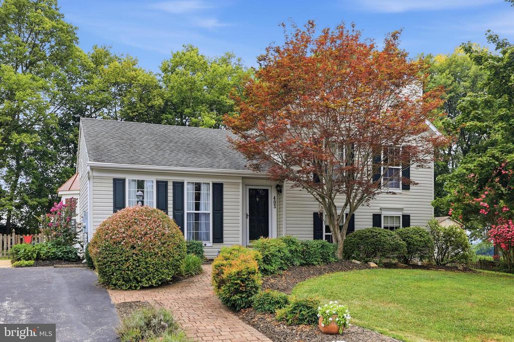 403 ELM CREST AVENUE