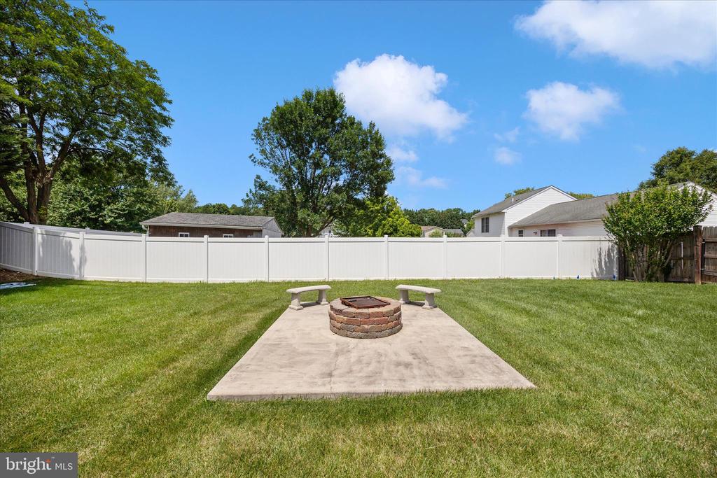 109 REBECCAS COURT