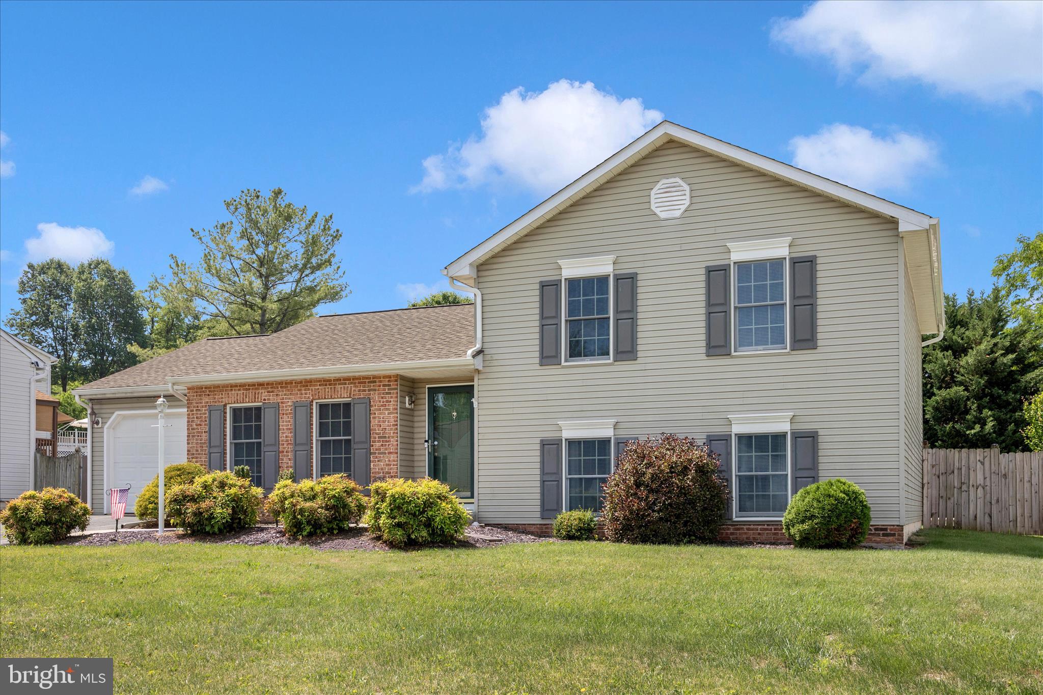 109 REBECCAS COURT