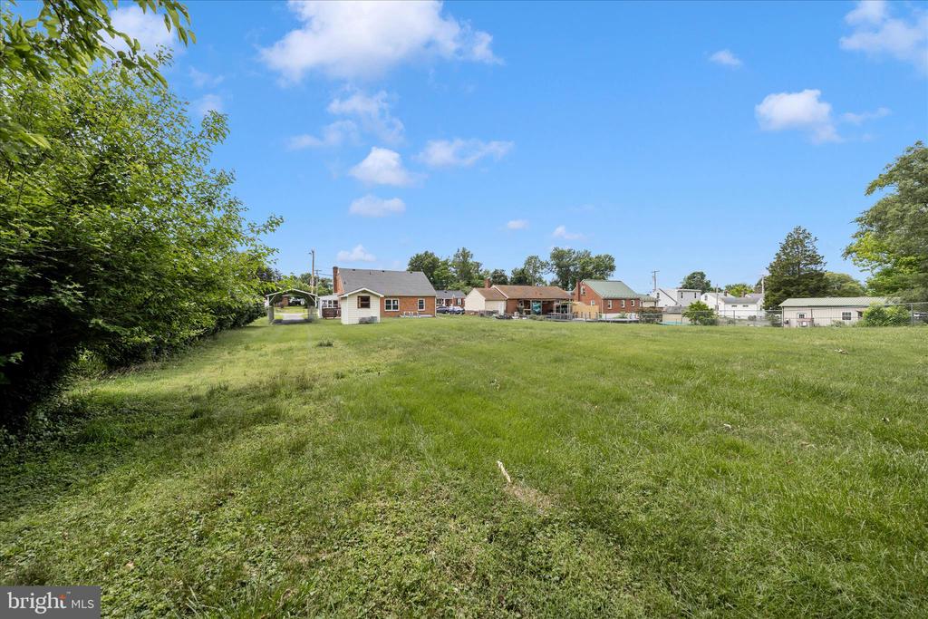 17534 LINCOLNSHIRE ROAD