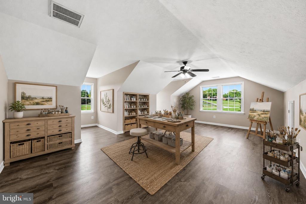 5325 HOLLOW TREE LANE