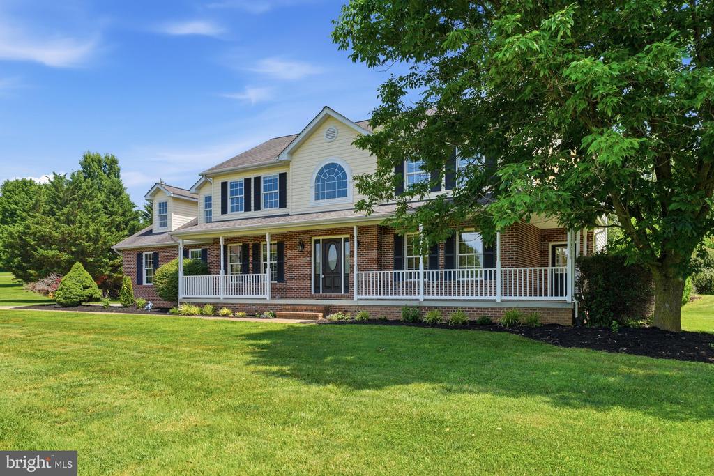 5325 HOLLOW TREE LANE