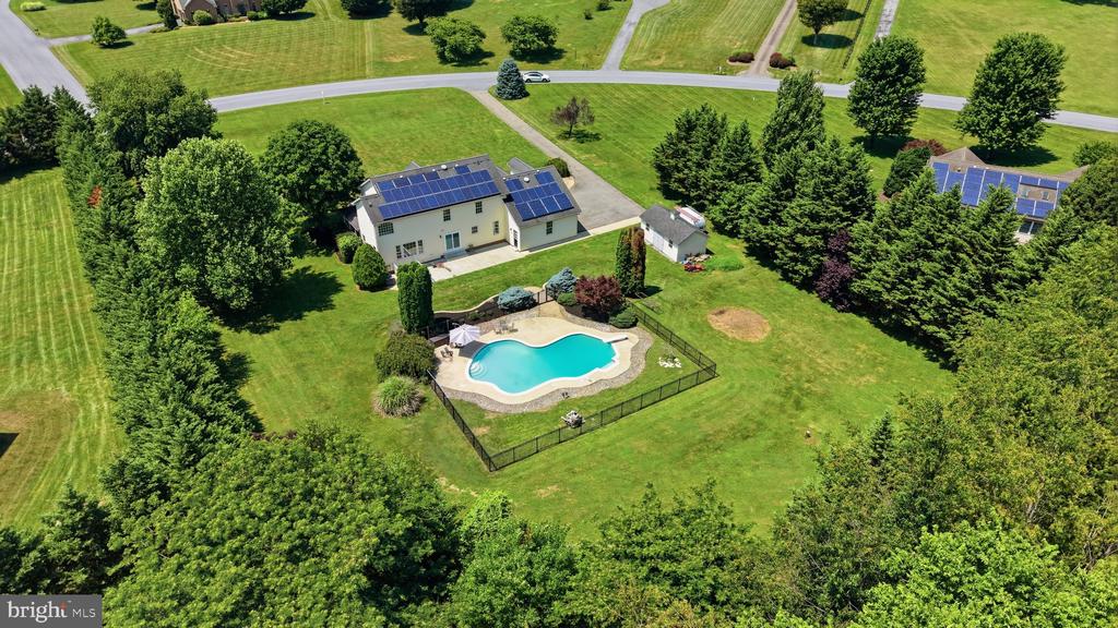 5325 HOLLOW TREE LANE