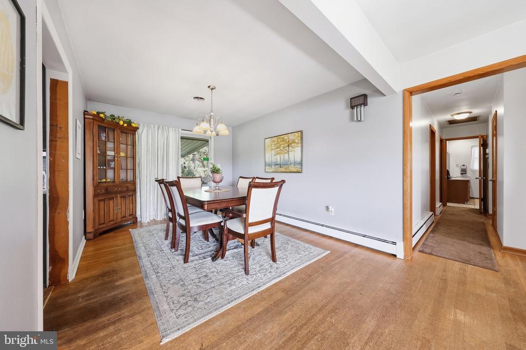 24 SPRINGFIELD LANE